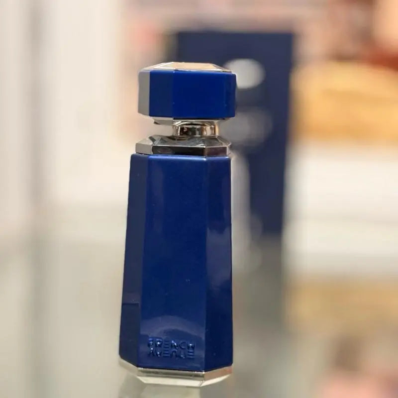 French Avenue Azzure Aoud 100ml Eau De Parfum - Saffron, Passion Fruit & Rose Notes - Oriental Woody Fragrance for Luxurious Elegance lattafauk